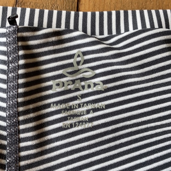 Prana skirted leggings - Picture 2 of 4